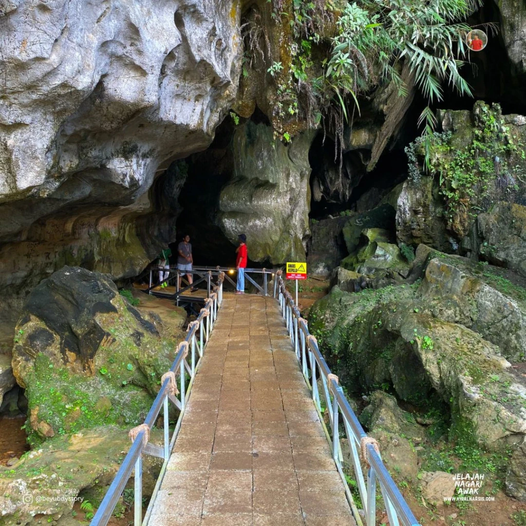 Geosite Goa Kelelawar Padayo