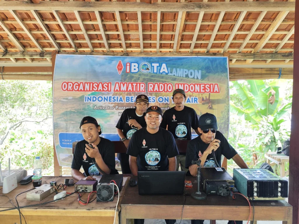 Pantai Lampon