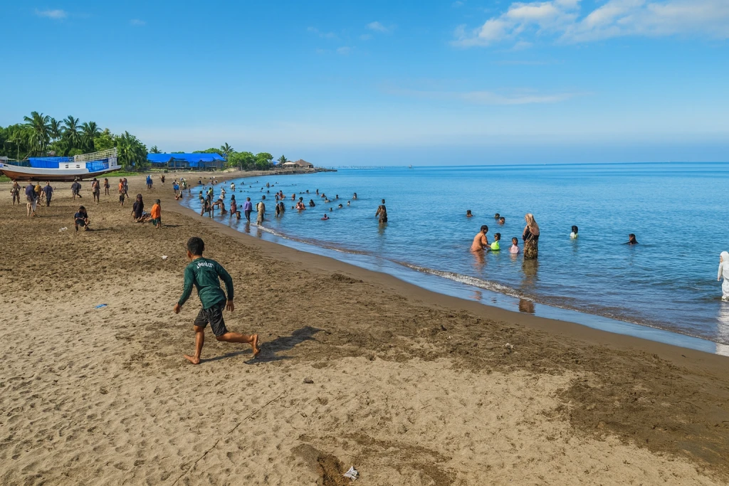 Pesisir Pantai Mangindara